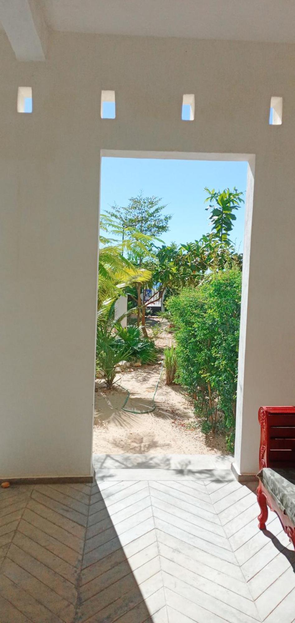 Cytyz Appart Hotel Mahajanga Buitenkant foto