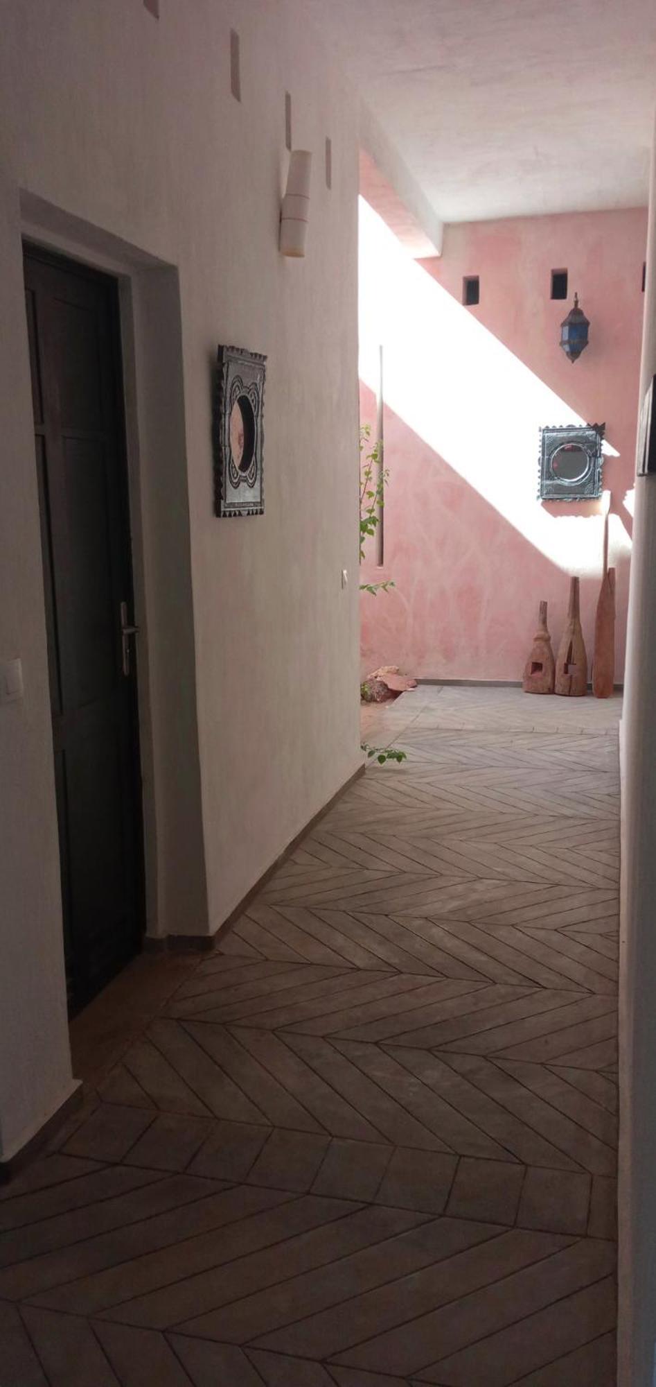 Cytyz Appart Hotel Mahajanga Buitenkant foto